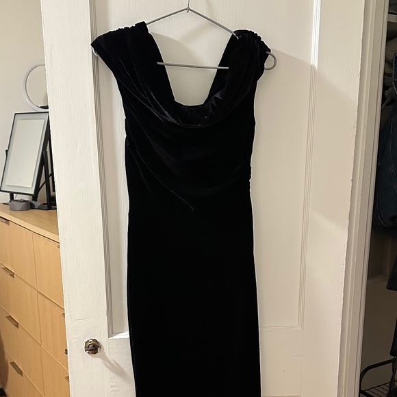 Lovers and Friends Willa Midi Dress - Picture 5 of 5